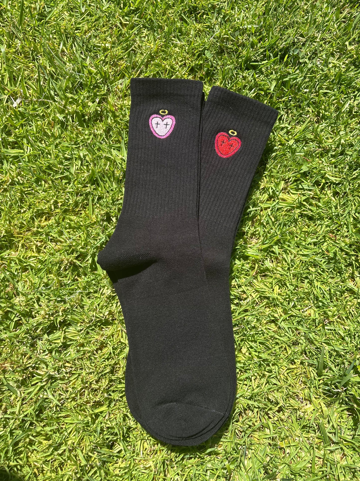 Angel of Hearts Socks (2 Pair)